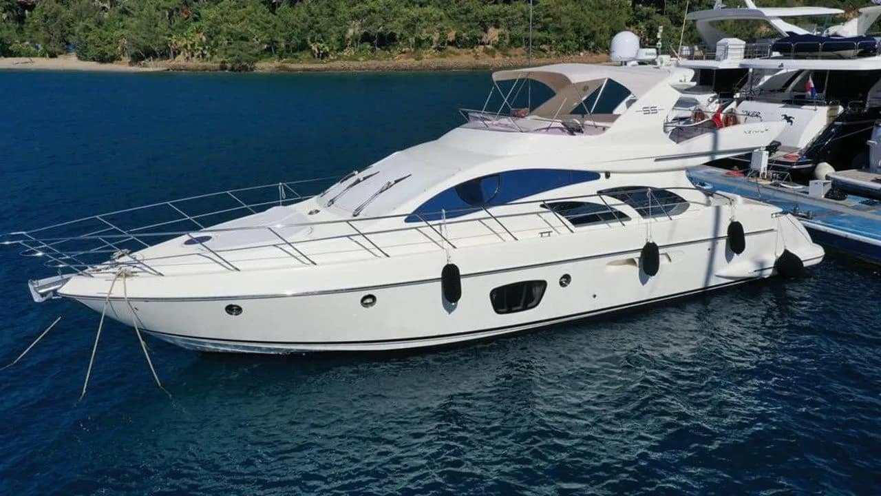 Azimut 55