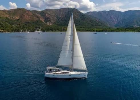 Beneteau Oceanis 40