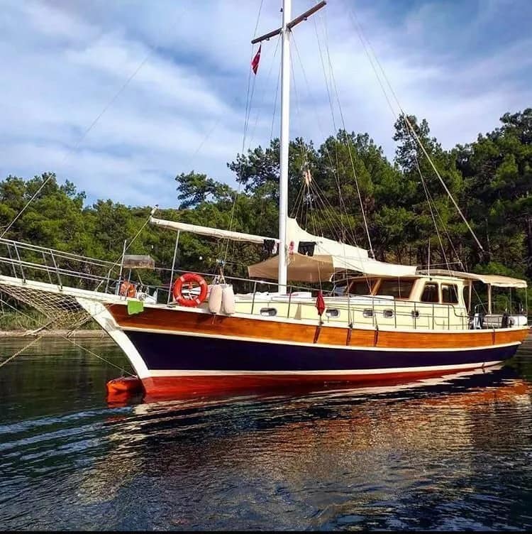 Bozburun 15m Kiralık 3 Kabinli Gulet