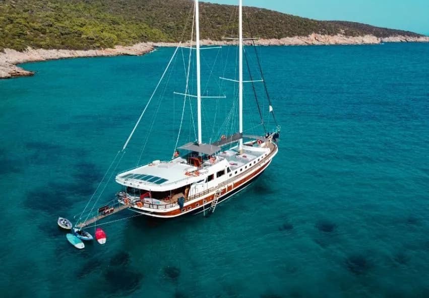 Bodrum 27m Kiralık 6 Kabinli Gulet