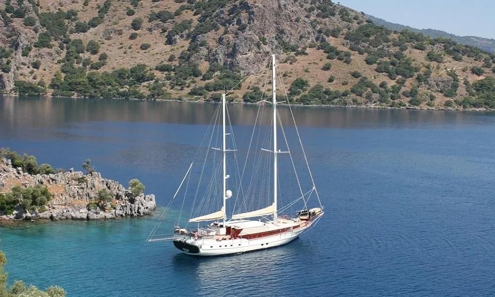 Göcek Kiralık 5 Kabinli 30m Gulet